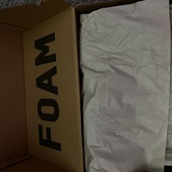 SIZE 12 MENS YEEZY FOAM RNR