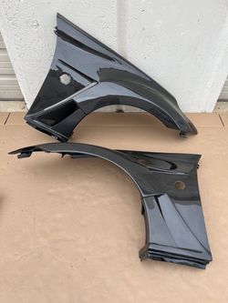 Brand New 2009 - 2020 Nissan 370Z Z34 Carbon Creations VRS Front Fenders - 2 Piece - Part # 116390  Bumper Body Kit