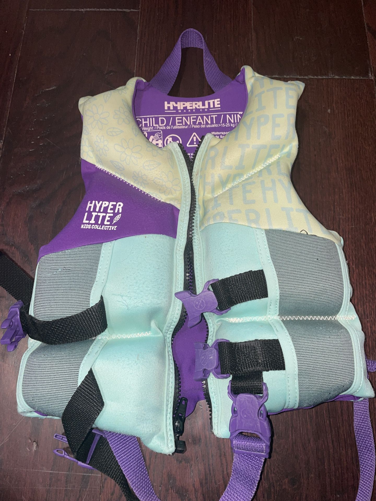 hyperlite child life jacket life vest (33-55 lbs)