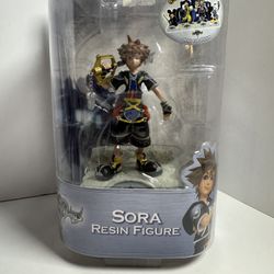 New Sealed Sora Large Resin Figurine Disney Kingdom Hearts II 