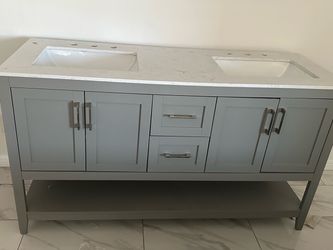 Double Sink Bathroom Vanity with Marble Top