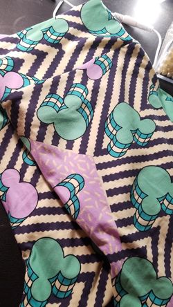 2 pairs of Disney Disneyland lularoe TC Leggings $20 brand new