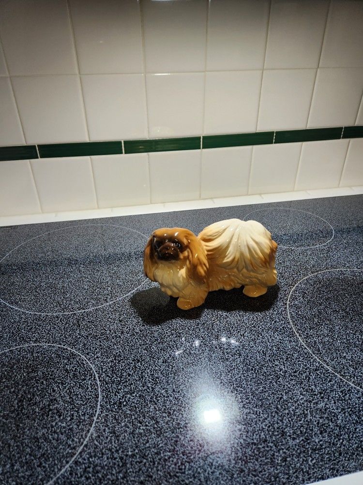 Vintage Pekingese