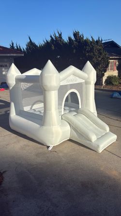 Castle Jumper
