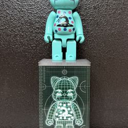 Medicom You Nyabrick Cyber Demension 400% Bearbrick