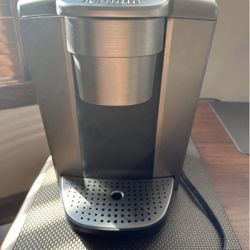 Keurig K-Elite Single Serve Coffee Maker