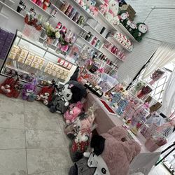 Mother’s Day Gifts 