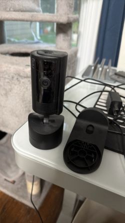 Ring tilt camera
