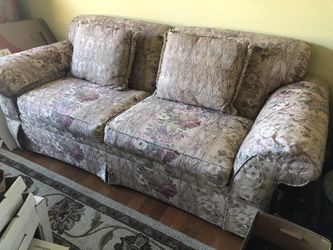 Floral Sofa , Loveseat, and Ottoman