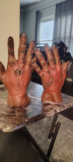 Prop zombie hand