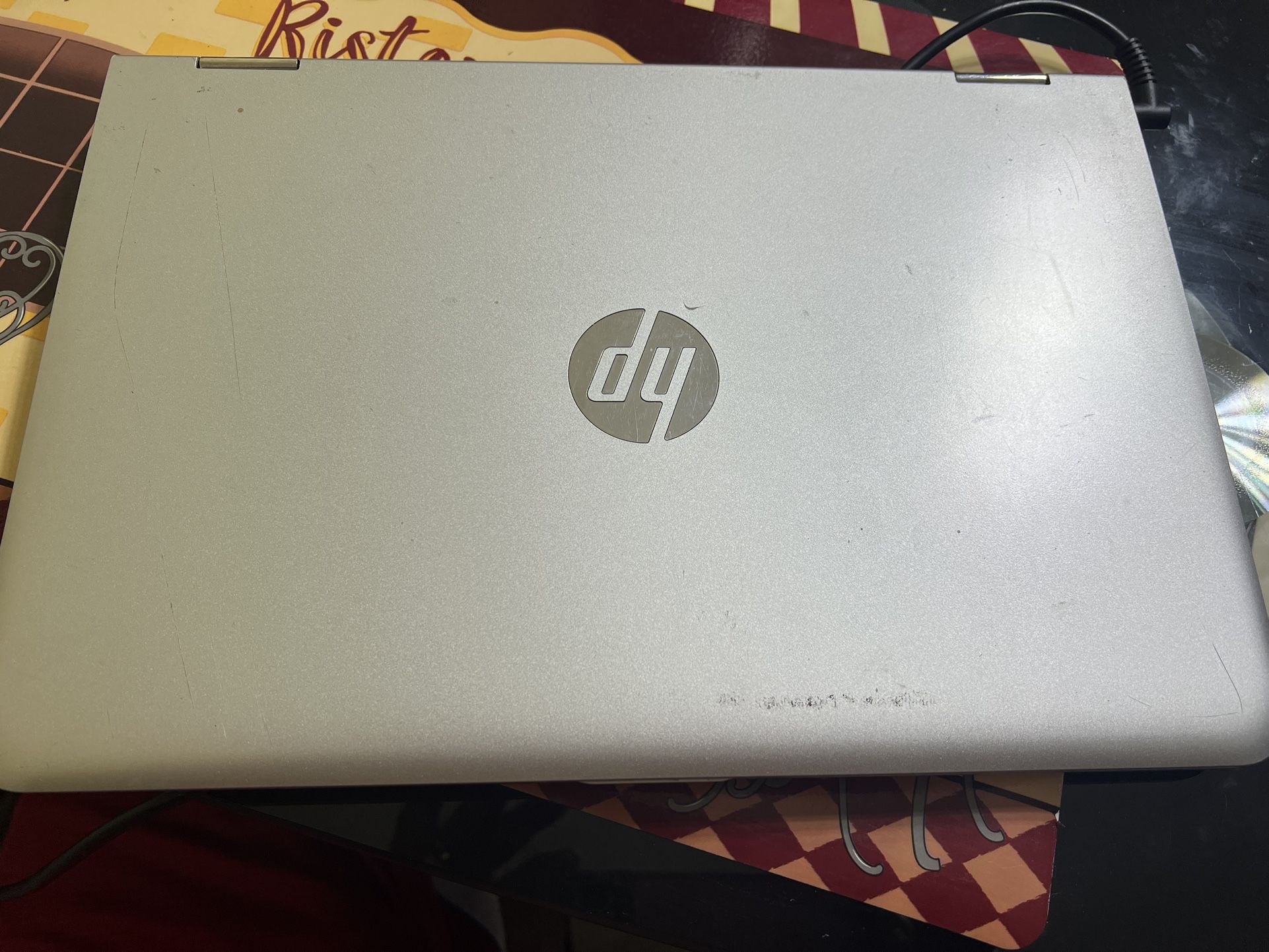 HP(120.00) Y Dell($150.00) Laptops 