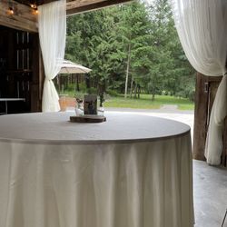 Ivory Majestic linen