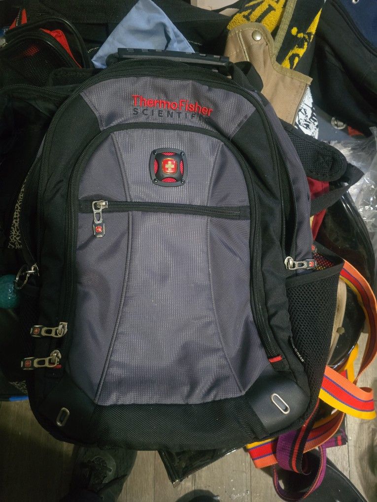 SWISS GEAR THERMO FISHER SCIENTIFIC BACKPACK