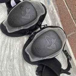 Husky Knee Pads
