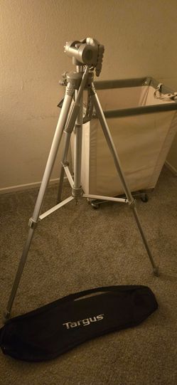 Targus Camera Tripod with Carrying Case