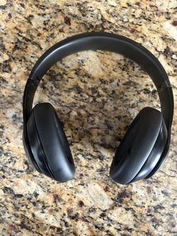 Beats studio pros
