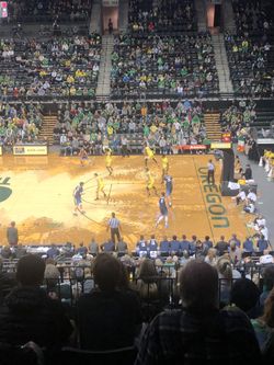Oregon vs UCLA