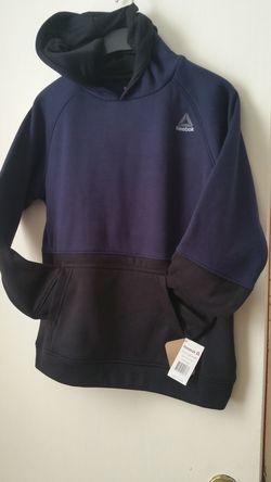 Kids Hooded Sweater Large new with tag, from Reebok
