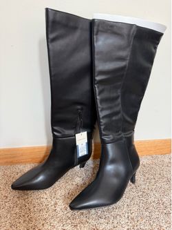 Target WC boots.9.5 Black