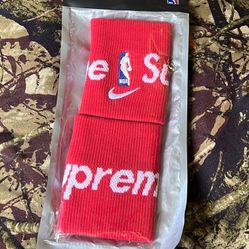 Supreme Nike Elite Wristbands