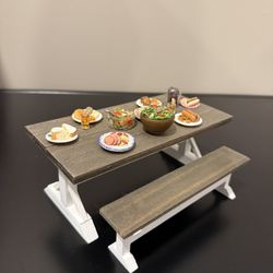 Dollhouse Picnic table With Fixings