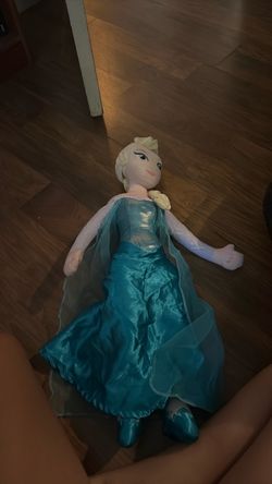 Disney Frozen Elsa Plush Doll