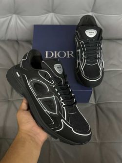 Dior B30 'Black'