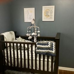 Pottery Barn Kendall Crib With Toddler Conversion Kit And Lullaby Mattress