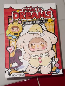 Sweet Cloud Hug Starlit Dreams UNOPENED Mystery Plush Pendant