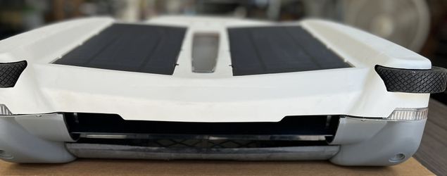 Solar Powered Pool Surface Cleaning