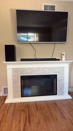Samsung Subwoofer and Soundbar