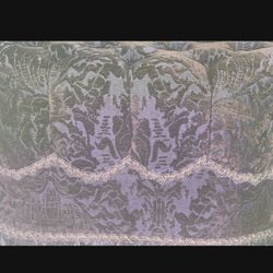 velvet make up sitting chair 