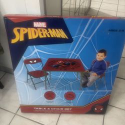 Marvel spiderman table & chairs