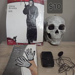 Halloween Outfit Mask, Robe, Hands & Voice Changer