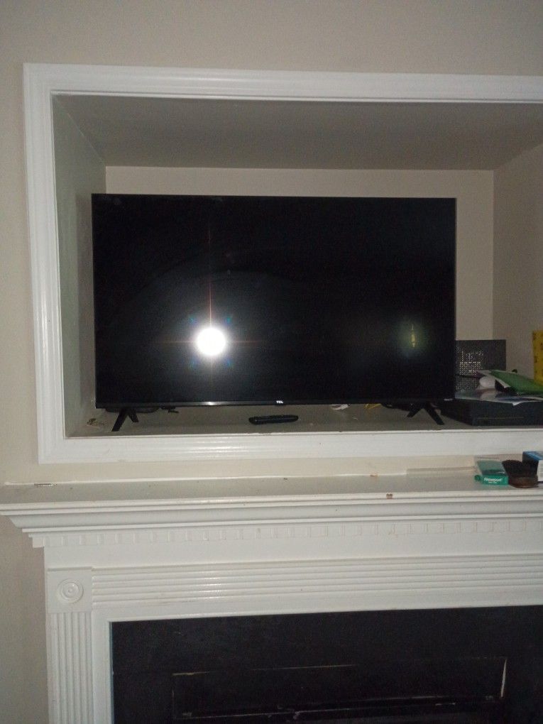 43 Inch TCL Smart Tv