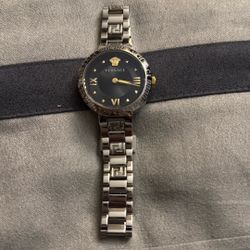 Versage Watch 