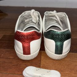 Gucci Ace Embroidered Snake Leather Sneaker