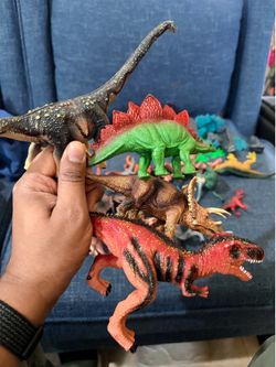 Dinosaur toys bin