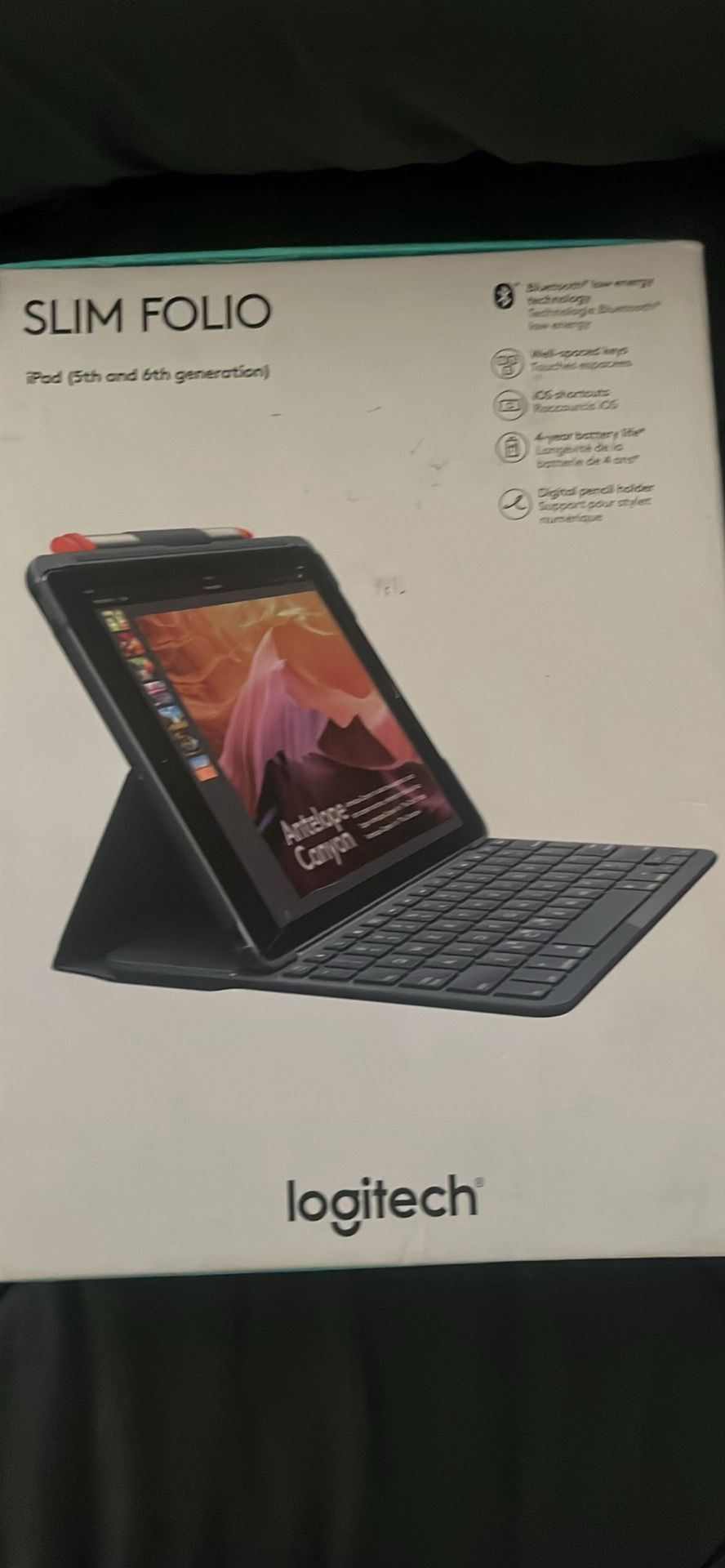 Logitech Slim Folio For iPad Gen 5-6th
