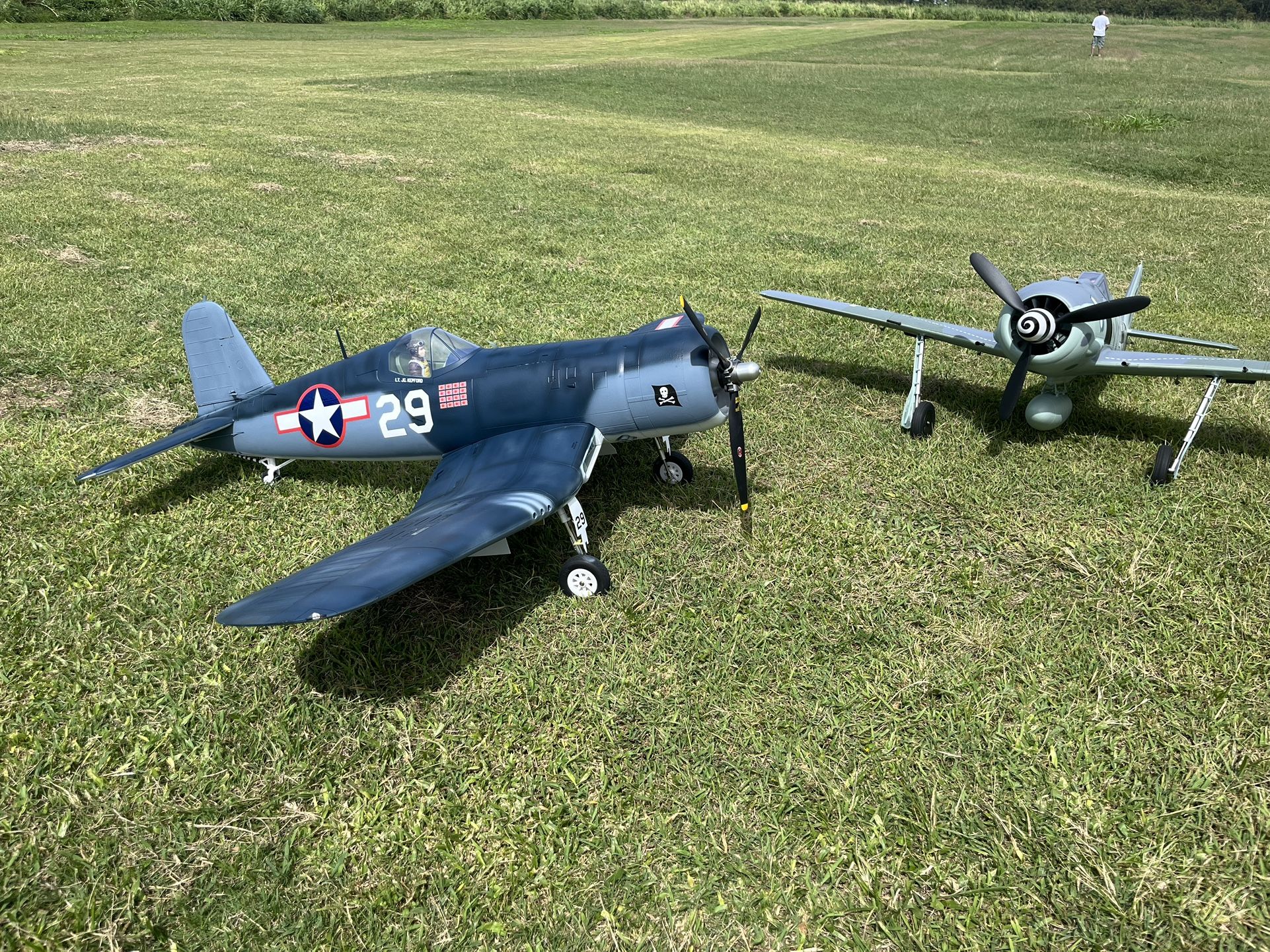 RC Flightline F4U Corsair 1600