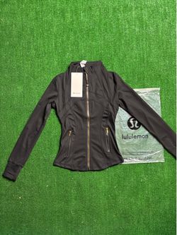 Lululemon Black Full-Zip Athletic Jacket