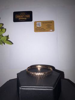 F32000-162 10KYG BANGLE BRACELET