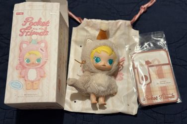 Baby Molly (It’s Snack Time) $20