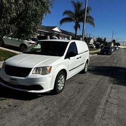 Ram 2014 15,000 Millas Titulo Limpio 