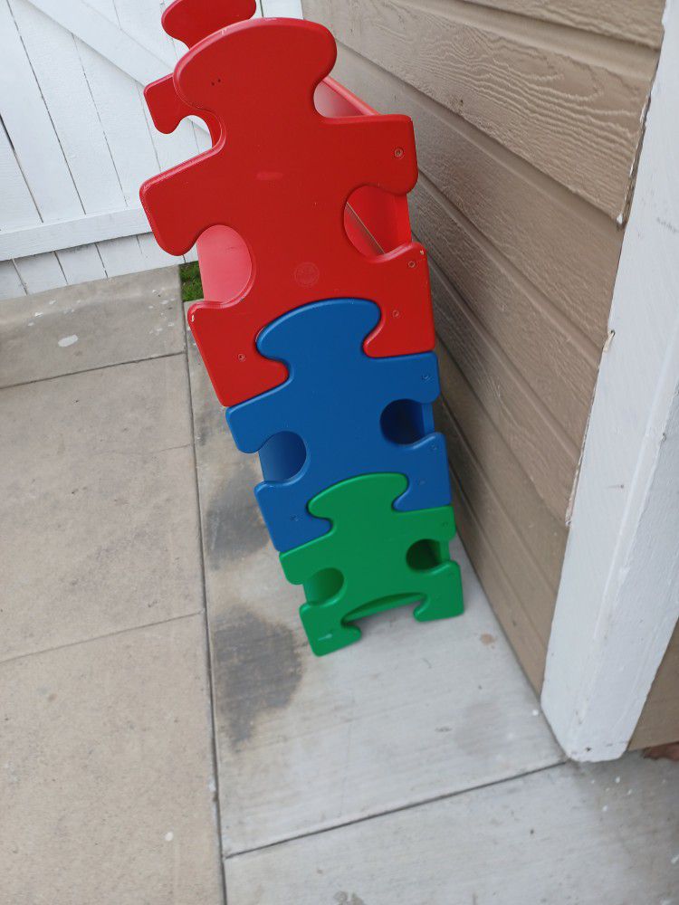 Puzzle Rack Brand New for Sale in Austin, TX - OfferUp