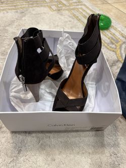 Woman’s 4 Pairs Of Shoes Size 7.5/8 All Great Condition Take All For 20 Dollars 