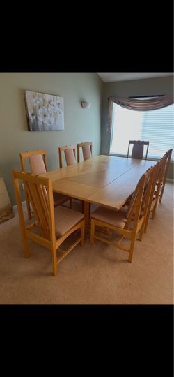 Beautiful kitchen table mid-century