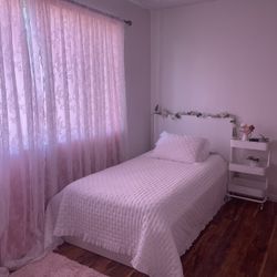 Twin Bed & Bunk Beds