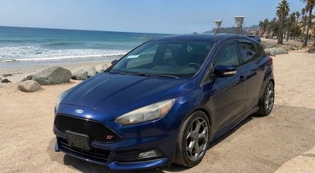 2017 Ford Focus ST