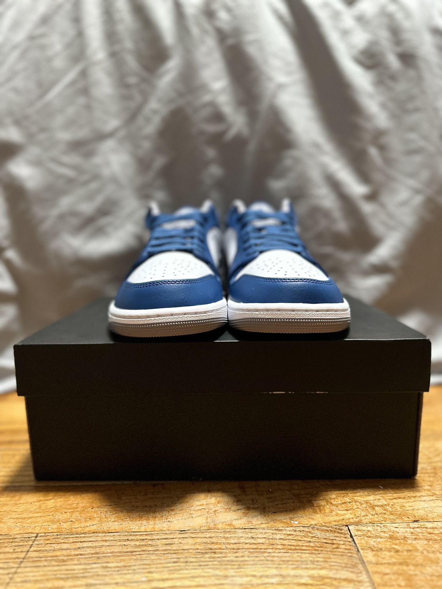 Air Jordan 1 Low 'True Blue' Size 10
